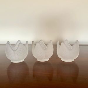 💥2/$10 PartyLite Frosted Glass Blossom Tea Light Set